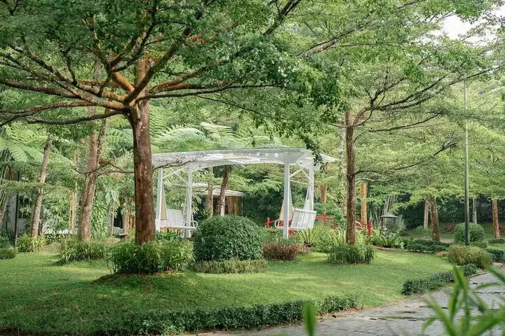 Петумбак: The Hill Hotel & Resort Sibolangit
