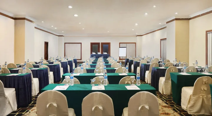 Медан: Grand Mercure Medan Angkasa
