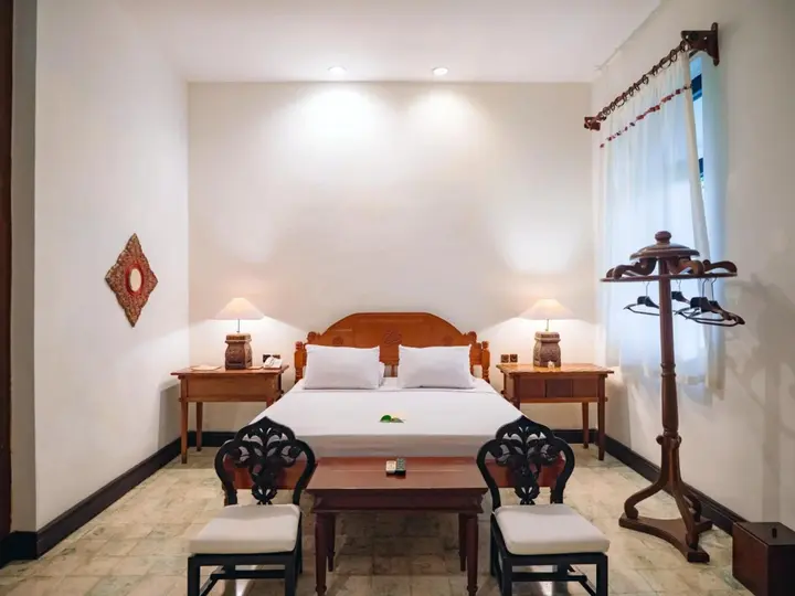 Блитар: Hotel Tugu Blitar