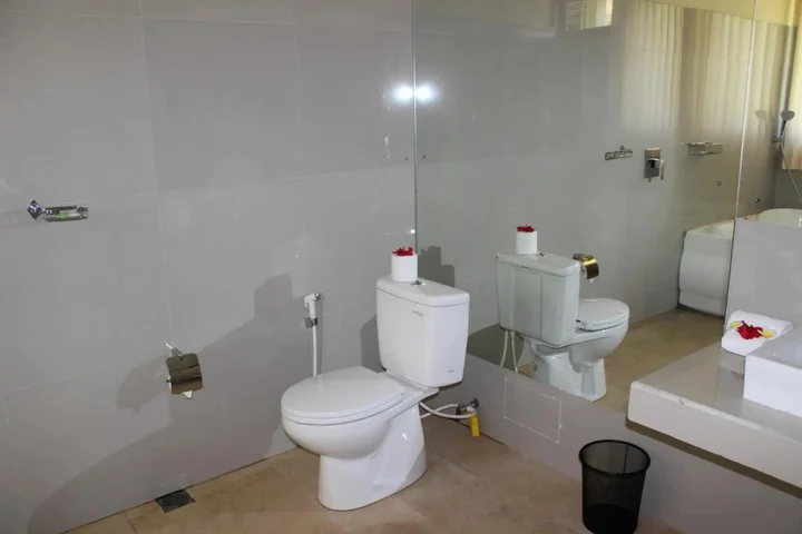 Бунутан: Arya Amed Beach Resort and Dive Center