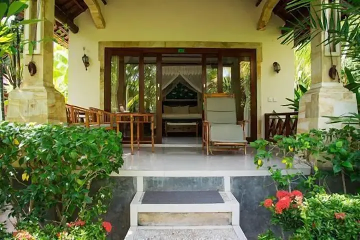 Бунутан: Arya Amed Beach Resort and Dive Center