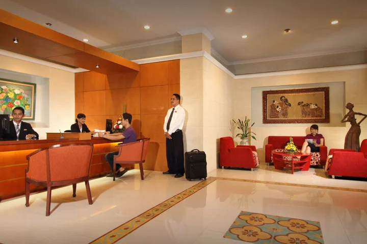 Депок: Cakra Kembang Hotel