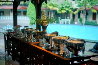 Депок: Cakra Kembang Hotel