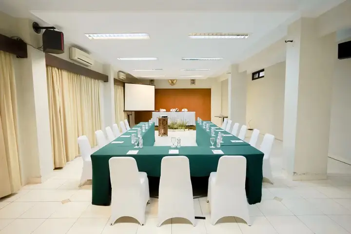 carousel image 4