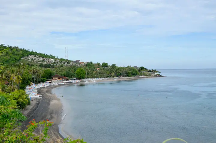 Бунутан: Coral View Villas