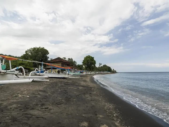 Бунутан: Coral View Villas