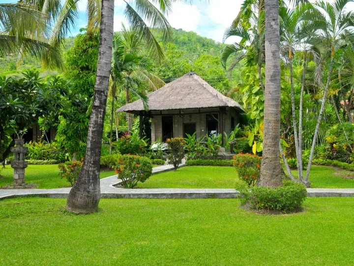 Бунутан: Coral View Villas