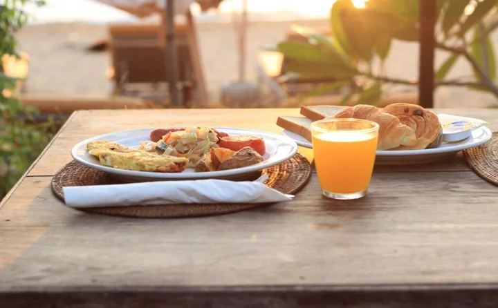 Санур Кайя: Diwangkara Beach Hotel and Resort