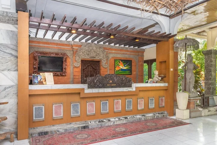 Санур Кайя: Diwangkara Beach Hotel and Resort