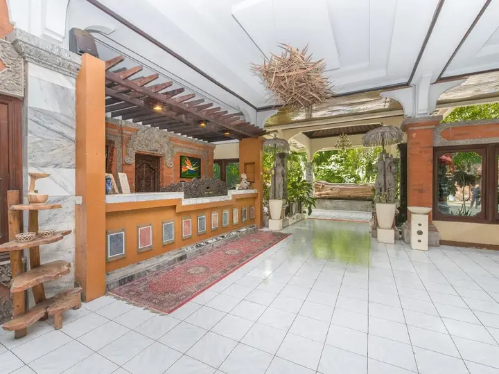 Санур Кайя: Diwangkara Beach Hotel and Resort