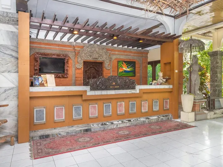 Санур Кайя: Diwangkara Beach Hotel and Resort
