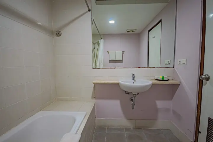 Денпасар: Grand Santhi Hotel