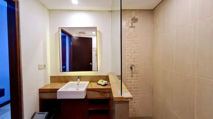 Денпасар: Grand Santhi Hotel
