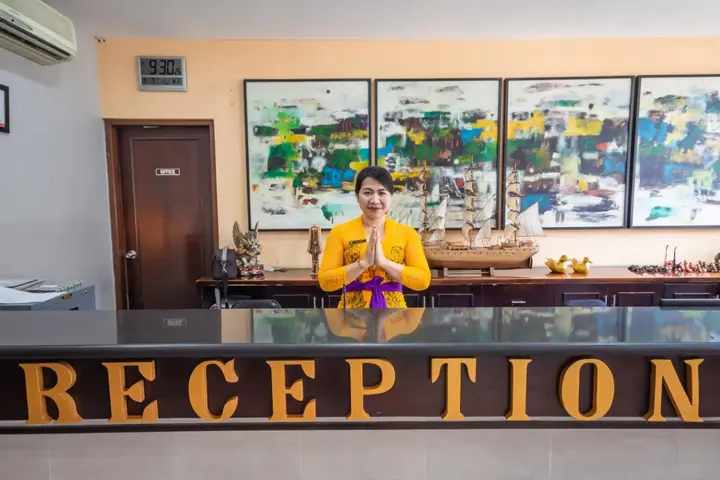 Денпасар: Grand Santhi Hotel