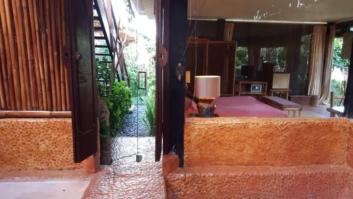 Санур: Отель La Taverna Suites