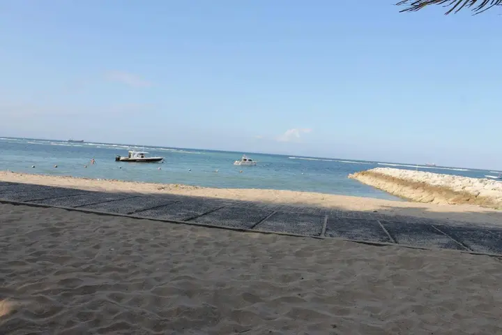 Беноа: Matahari Terbit Bali