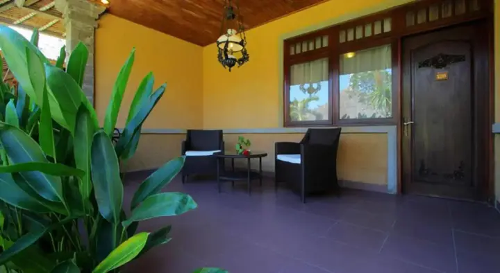Беноа: Matahari Terbit Bali