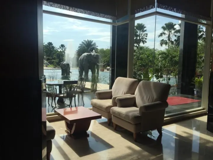 Пеканбару: Labersa Grand Hotel & Convention Center
