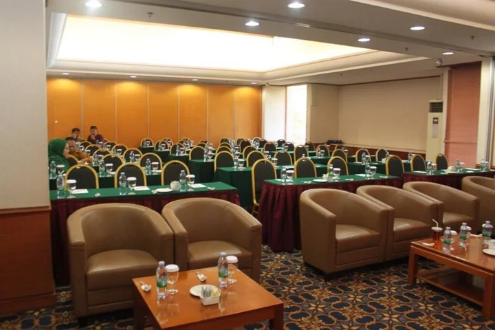 Пеканбару: Labersa Grand Hotel & Convention Center