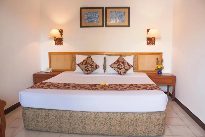 Кута: Seminyak Paradiso Hotel