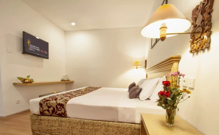 Кута: Seminyak Paradiso Hotel