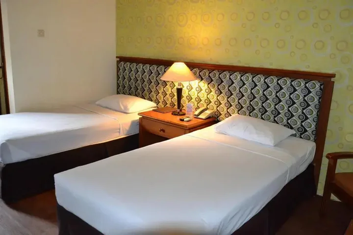Пасуруан: BJ Perdana Hotel