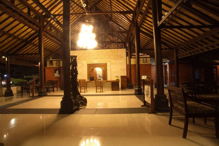 Санур Кайя: Puri Dalem Hotel