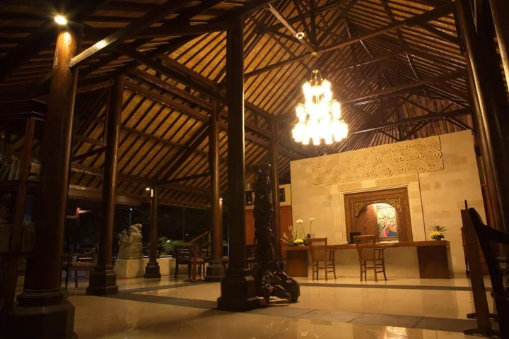 Санур Кайя: Puri Dalem Hotel