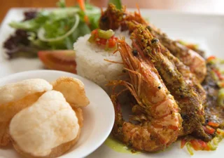 Санур Кайя: Puri Dalem Hotel