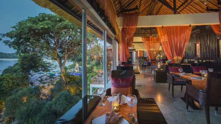 Себунг Лагой: Banyan Tree Bintan