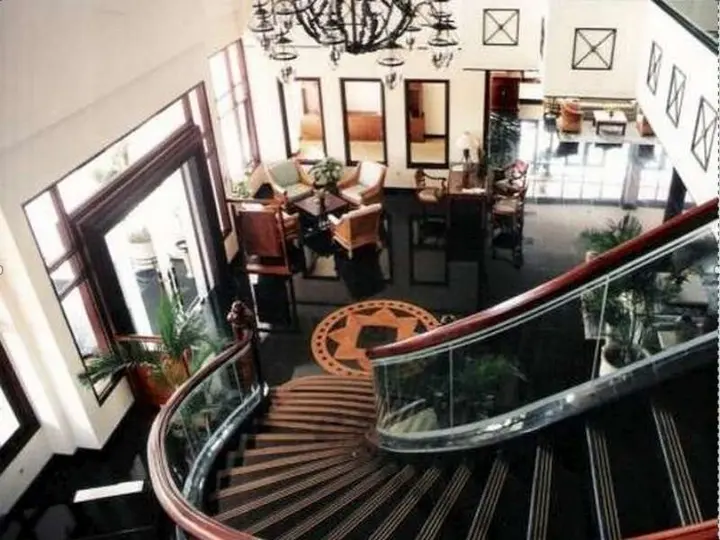 Сурабая: Hotel Equator Surabaya