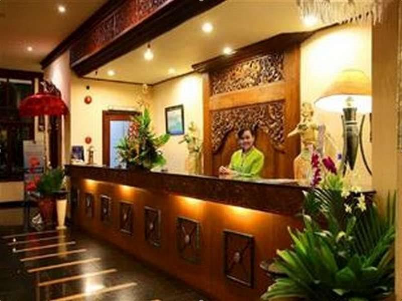 Сурабая: Hotel Equator Surabaya