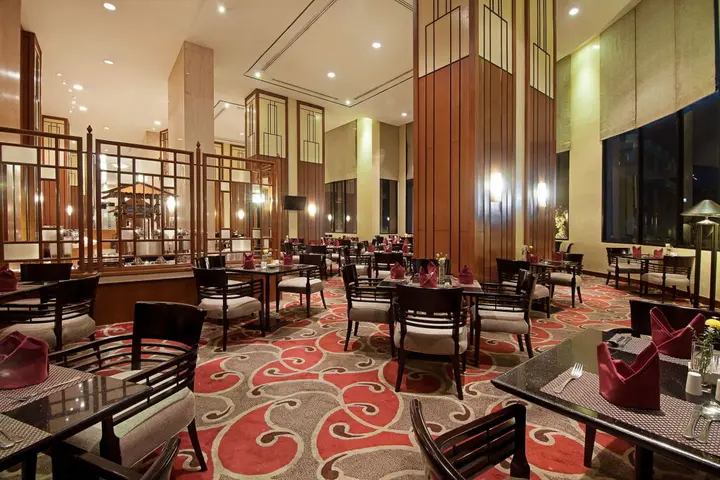 Джакарта: REDTOP Hotel & Convention Center