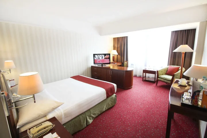 Джакарта: REDTOP Hotel & Convention Center