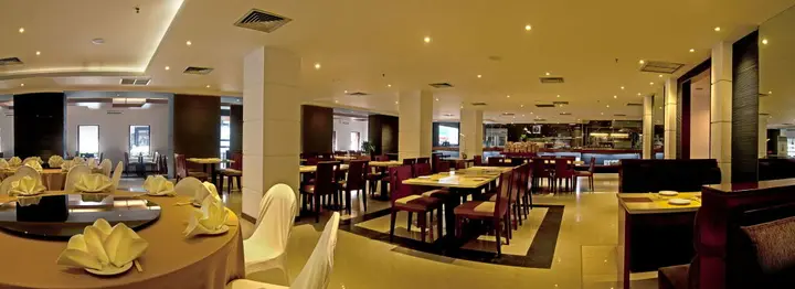 Джакарта: REDTOP Hotel & Convention Center