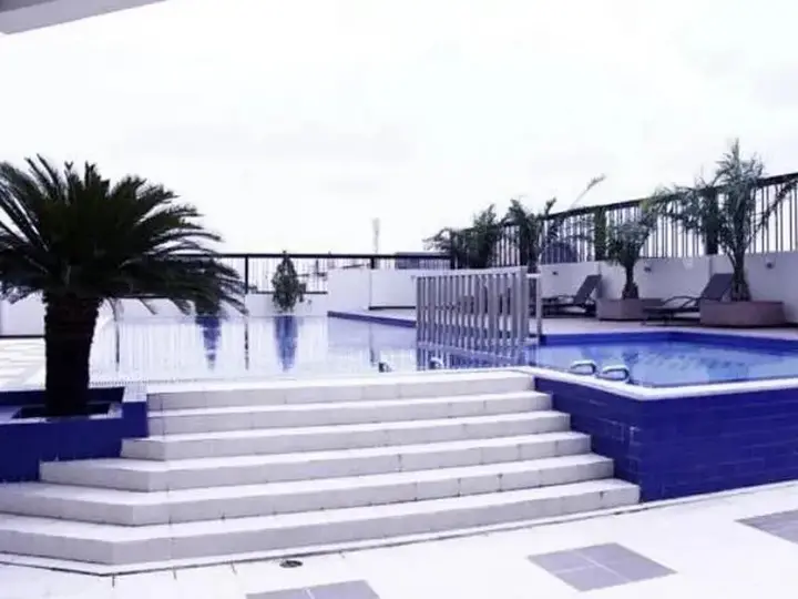 Сурабая: Twin Hotel