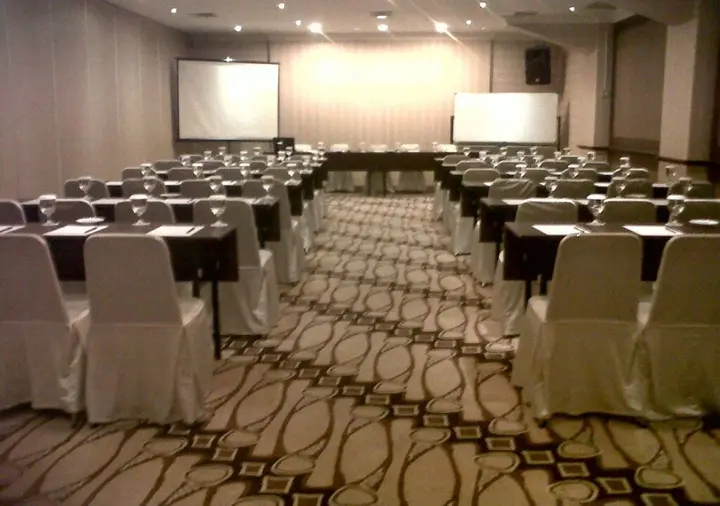 Суракарта: Hotel Baron Indah Solo