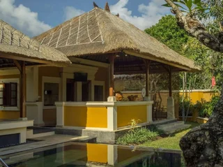 Беноа: Rumah Bali