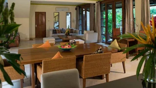 Беноа: Rumah Bali