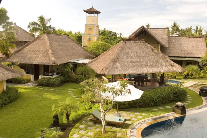 Беноа: Rumah Bali
