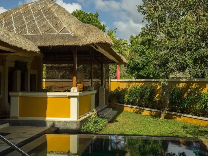 Беноа: Rumah Bali