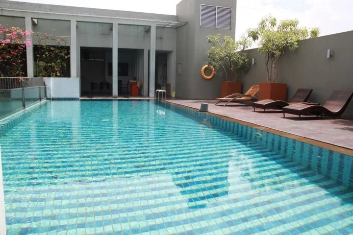 Джакарта: Sparks Life Jakarta, ARTOTEL Curated