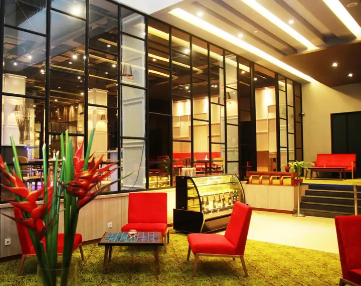 Джакарта: Sparks Life Jakarta, ARTOTEL Curated