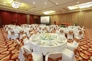 Суракарта: Solo Paragon Hotel & Residences