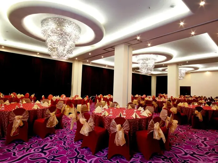 Амбон: Swiss-Belhotel Ambon