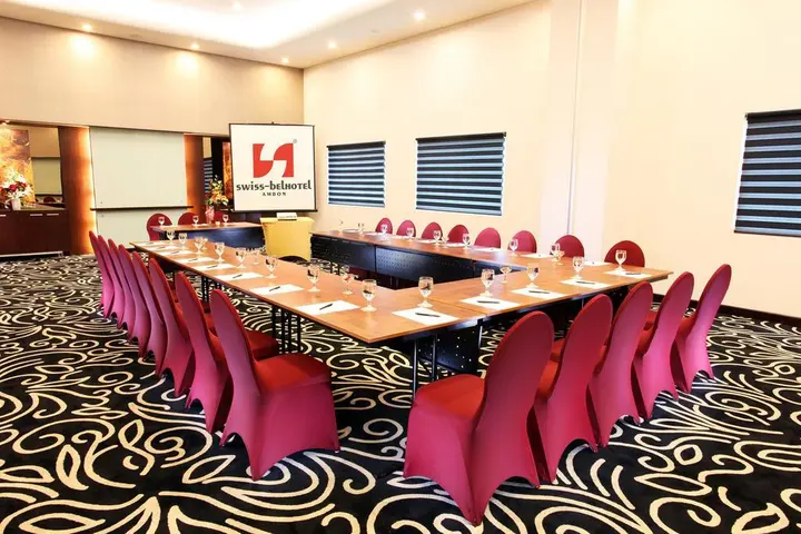 Амбон: Swiss-Belhotel Ambon