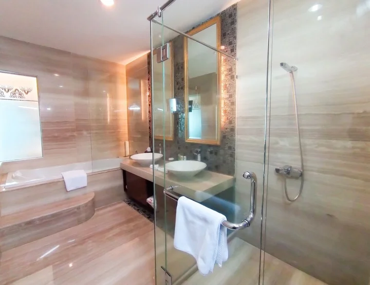 Амбон: Swiss-Belhotel Ambon