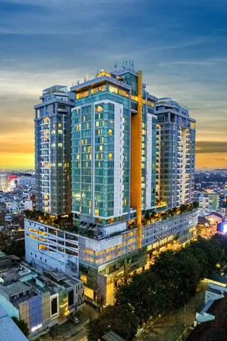 Медан: Cambridge Hotel Medan