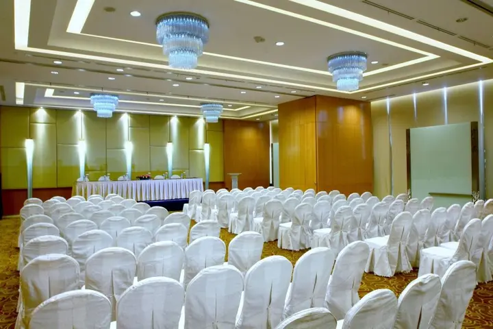 Медан: Cambridge Hotel Medan