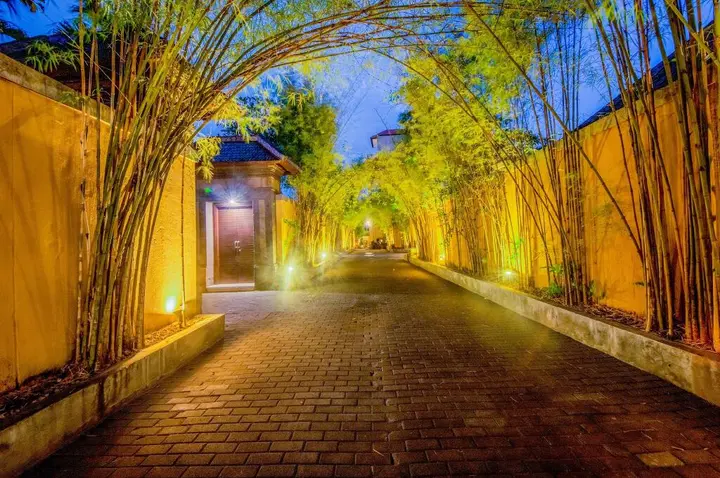 Керобокан: Grand Avenue Bali